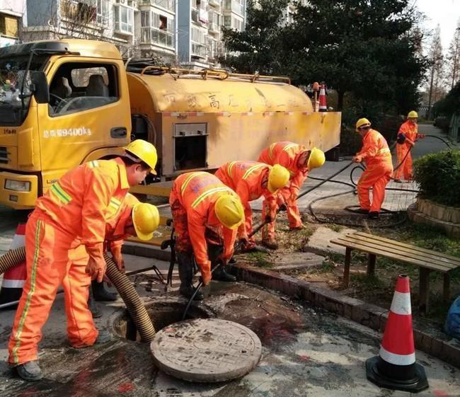 龙滚镇市政管道清淤